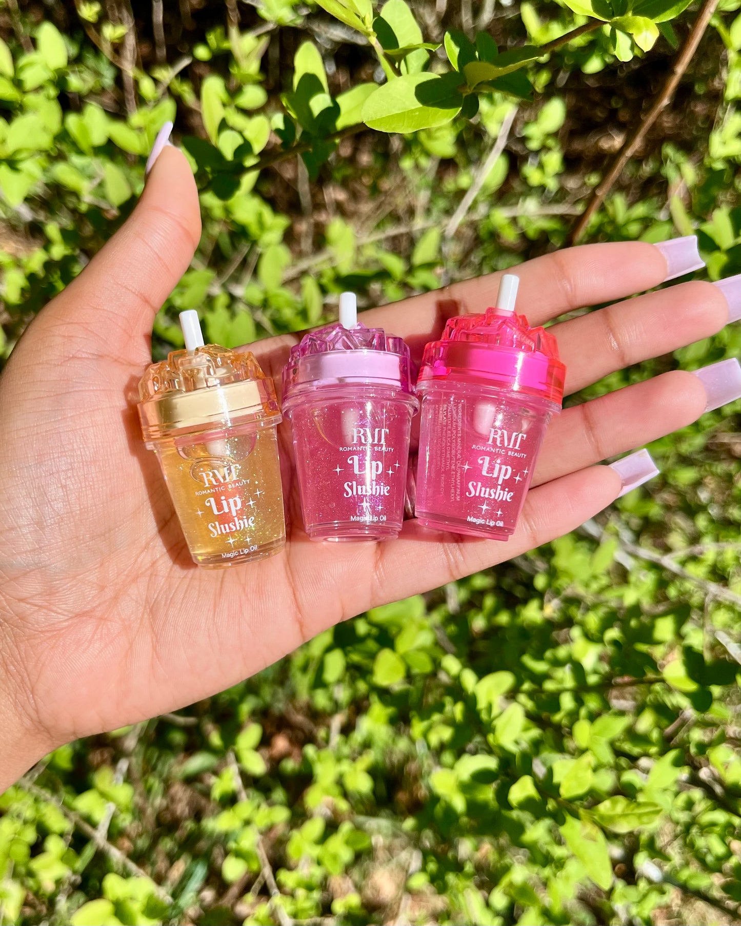 ROMANTIC BEAUTY LIP SLUSHIE LIP OIL